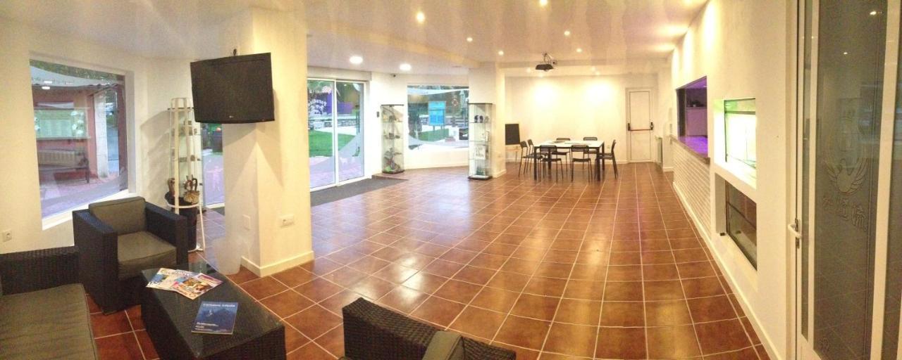 Hostel Albergue Paradiso Hinojedo エクステリア 写真