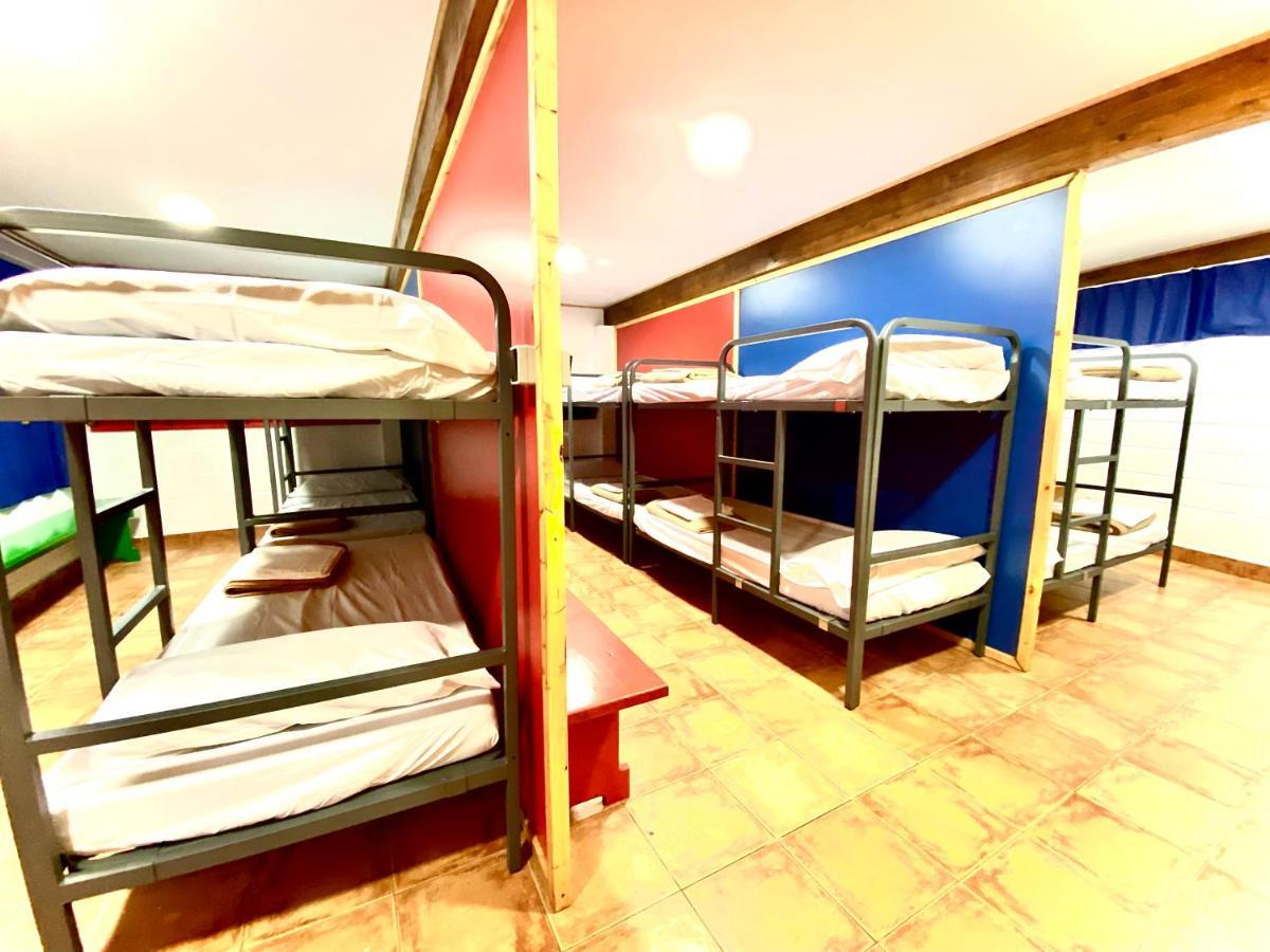 Hostel Albergue Paradiso Hinojedo エクステリア 写真