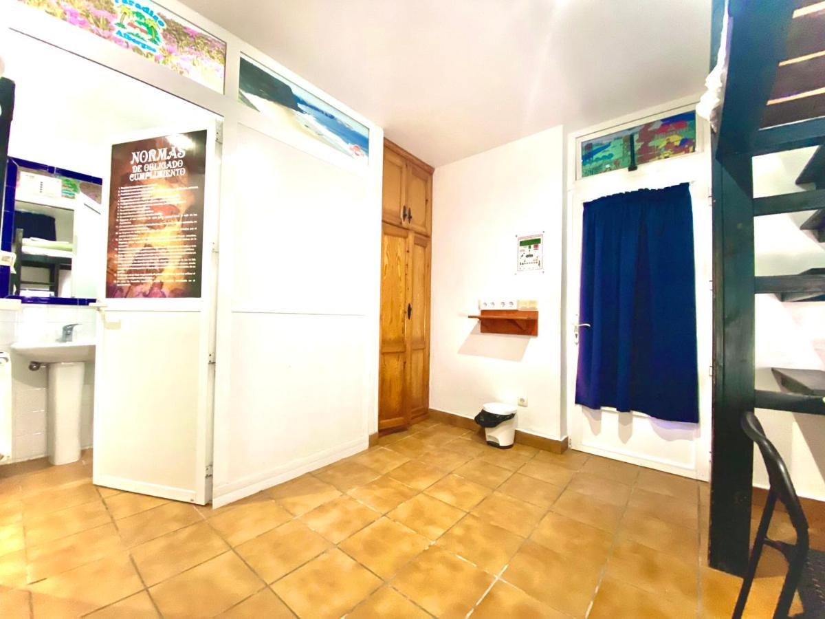 Hostel Albergue Paradiso Hinojedo エクステリア 写真