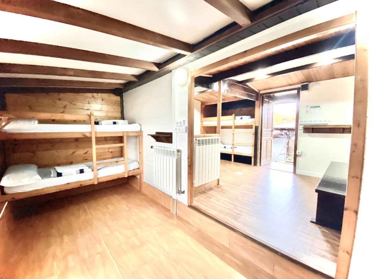 Hostel Albergue Paradiso Hinojedo エクステリア 写真
