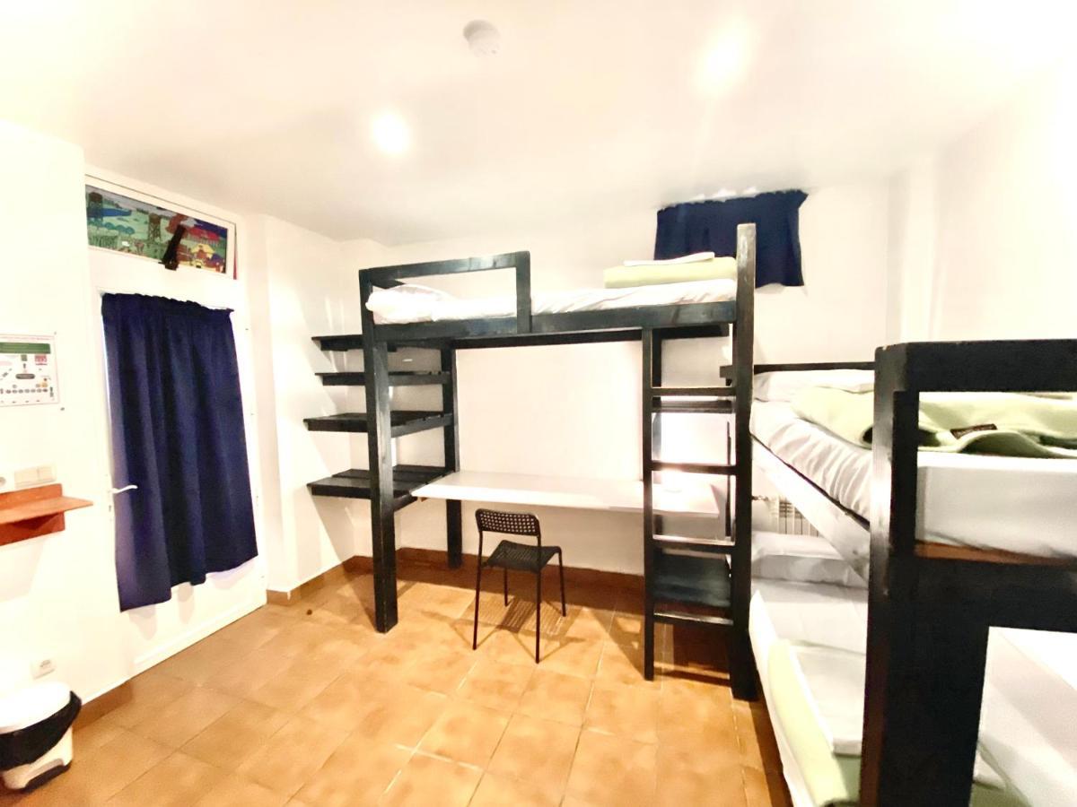 Hostel Albergue Paradiso Hinojedo エクステリア 写真
