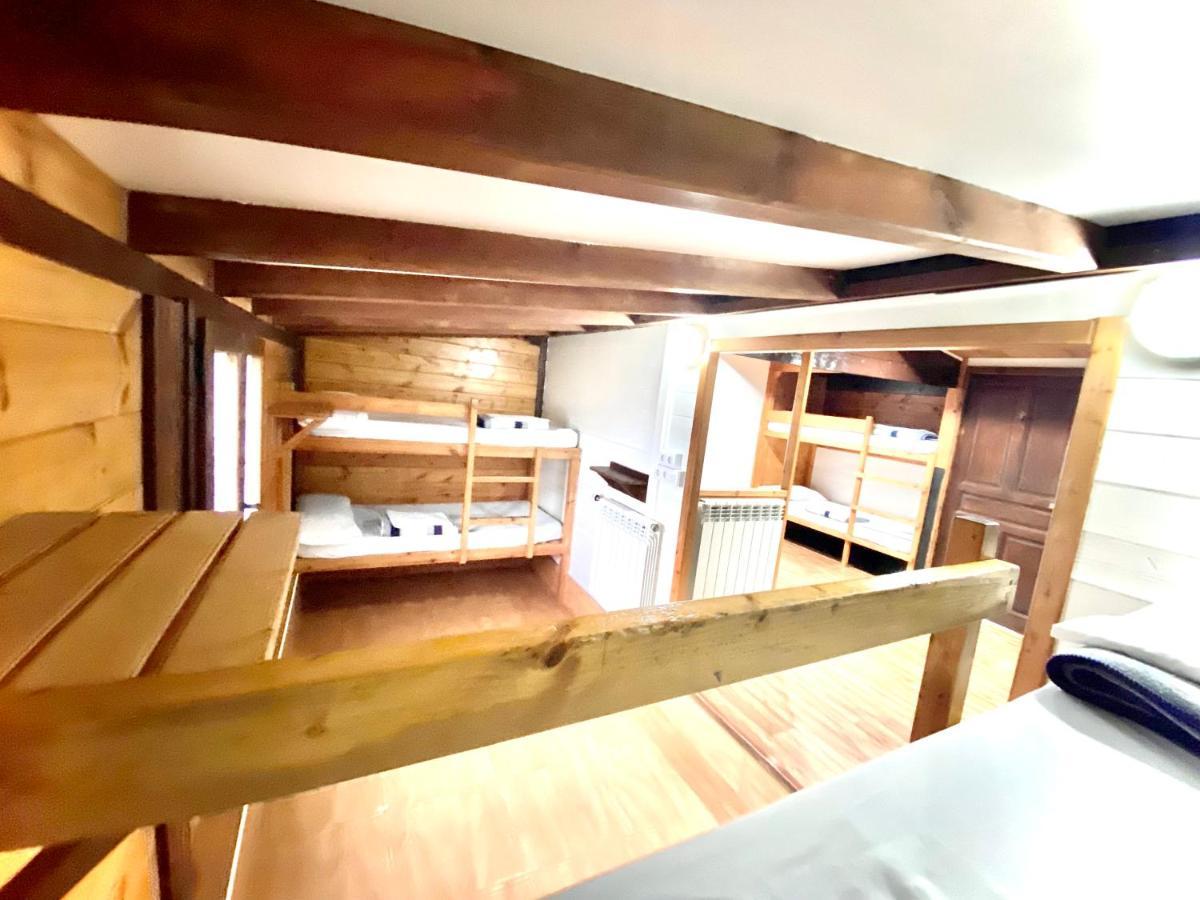 Hostel Albergue Paradiso Hinojedo エクステリア 写真
