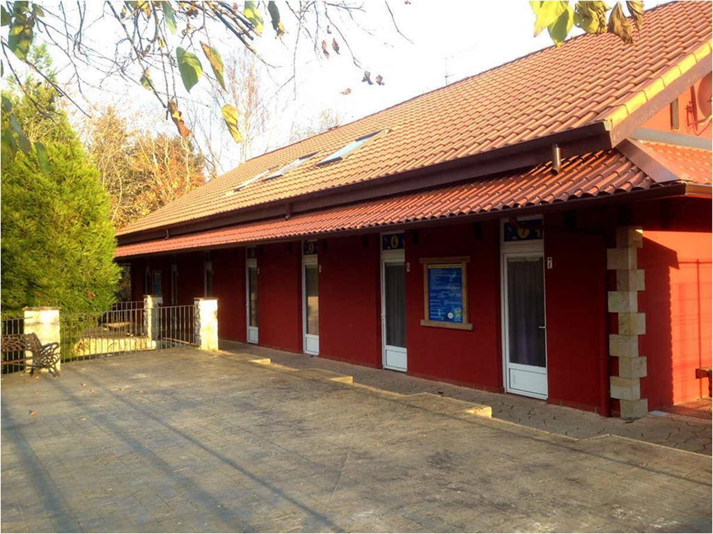 Hostel Albergue Paradiso Hinojedo エクステリア 写真