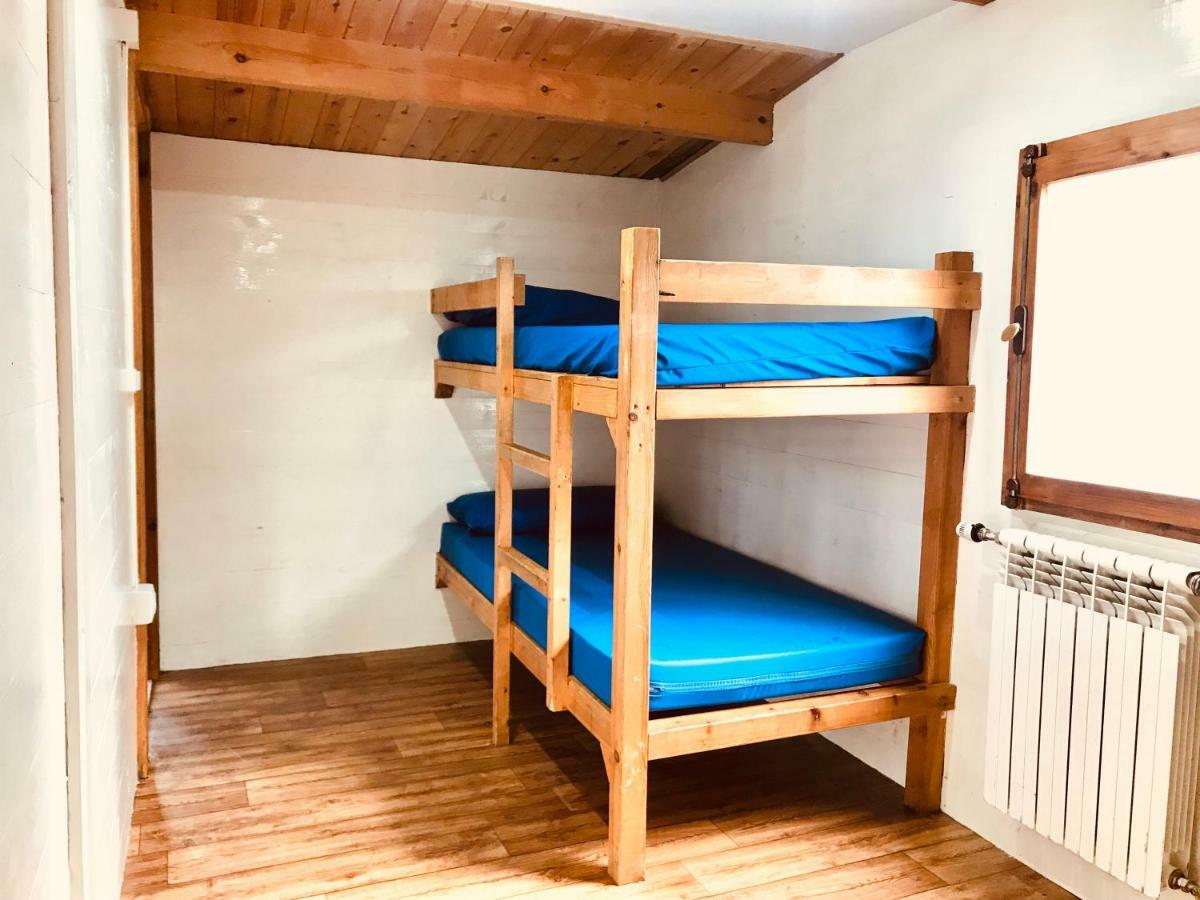 Hostel Albergue Paradiso Hinojedo エクステリア 写真